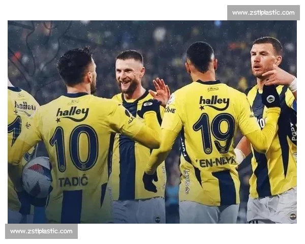 罗马诺确认！杜兰租借费内巴切交易达成，即将亮相伊斯坦布尔